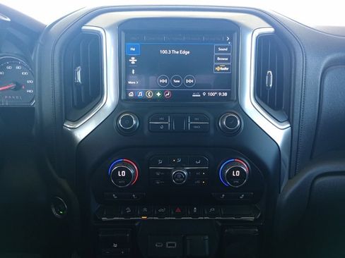 Used 2019 Chevrolet Silverado 1500 RST AWD/4WD image 10