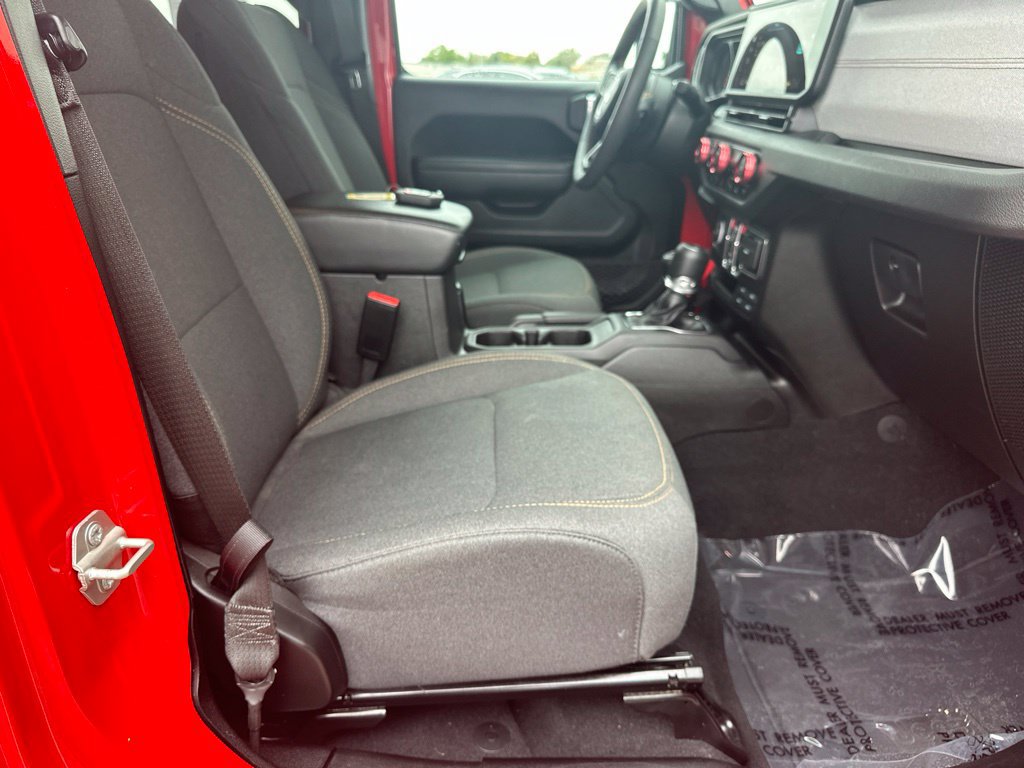 Used 2024 Jeep Gladiator Sport AWD/4WD image 36