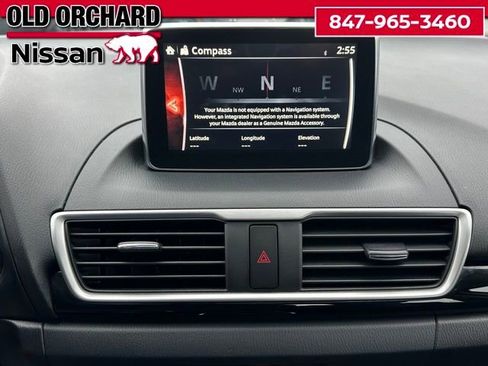 Used 2015 MAZDA MAZDA3 i Touring w/ Technology Package image 14