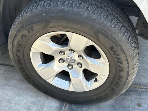 Used 2022 RAM 1500 Big Horn RWD image 11