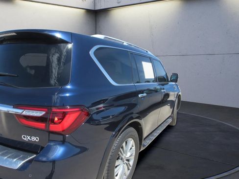 Used 2019 INFINITI QX80 Luxe w/ Proassist Package RWD image 3