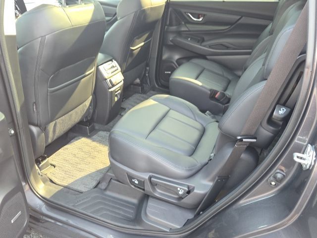 Certified 2025 Subaru Ascent Bronze Edition AWD/4WD image 11