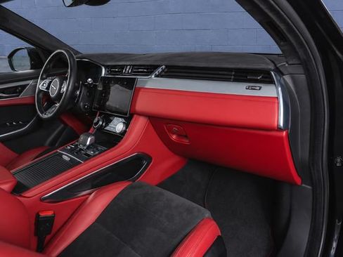 Used 2022 Jaguar F-PACE SVR AWD/4WD image 9