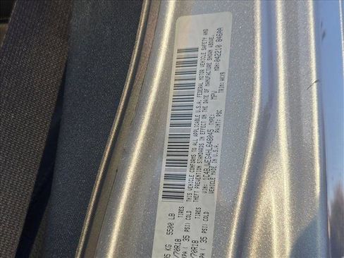 Used 2017 Jeep Wrangler Unlimited Sahara image 23