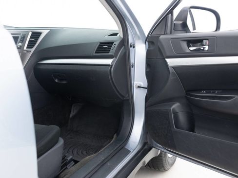 Used 2014 Subaru Outback 2.5i Premium image 28