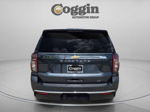 Used 2021 Chevrolet Suburban LT w/ Rear Media and Nav Package RWD image 5
