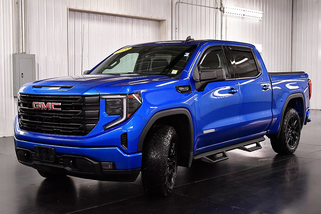 Used 2022 GMC Sierra 1500 Elevation AWD/4WD image 3