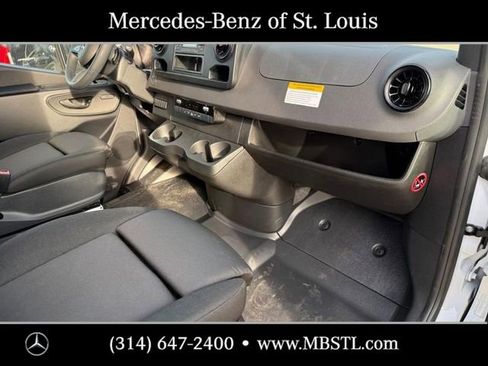 New 2026 Mercedes-Benz Sprinter 2500 image 6