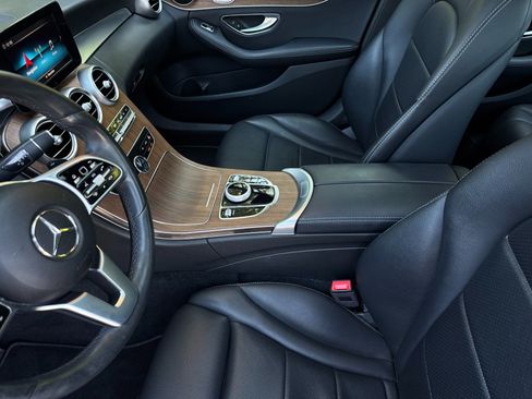 Used 2019 Mercedes-Benz C 300 4MATIC Sedan image 13