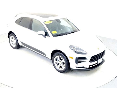 Used 2021 Porsche Macan image 19