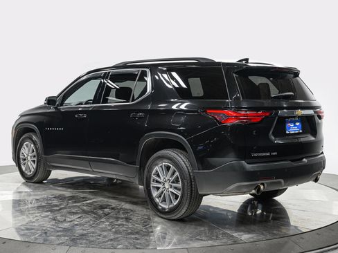 Used 2023 Chevrolet Traverse LT AWD/4WD image 4