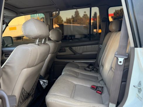 Used 1997 Toyota Land Cruiser image 21