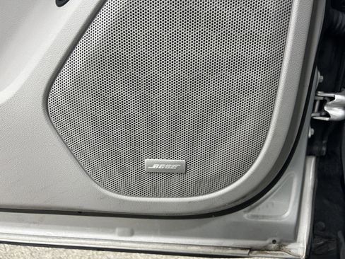 Used 2018 GMC Acadia SLT image 15