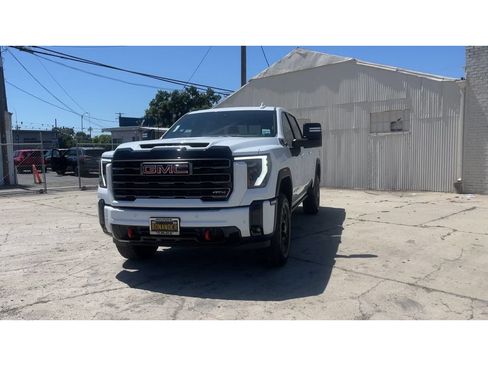 New 2026 GMC Sierra 2500 AT4 w/ AT4 Premium Plus Package AWD/4WD image 6