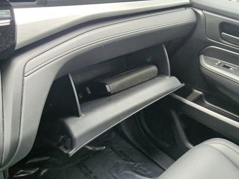 Certified 2025 Honda Odyssey EX-L image 22