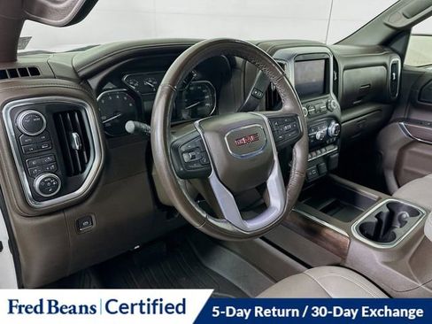 Used 2021 GMC Sierra 1500 SLT w/ SLT Premium Package image 11