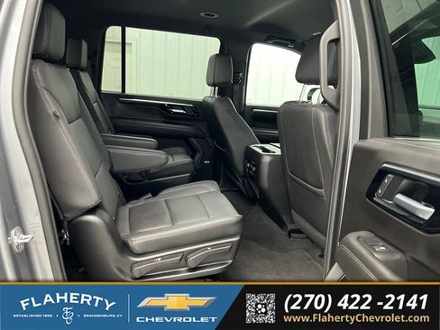 Used 2026 Chevrolet Suburban LT w/ Comfort Package AWD/4WD image 13