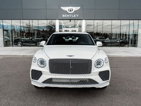 Used 2022 Bentley Bentayga image 20