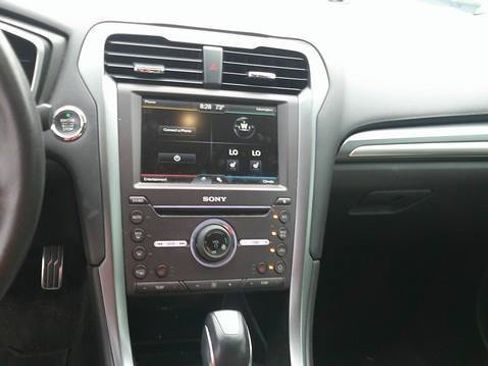 Used 2016 Ford Fusion Titanium FWD image 7