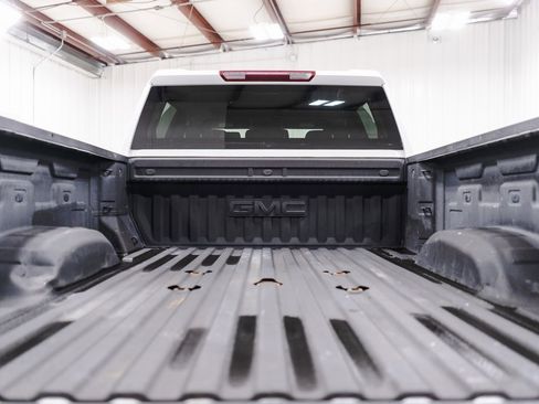 Used 2023 GMC Sierra 2500 SLE w/ Gooseneck/5TH Wheel Package image 37