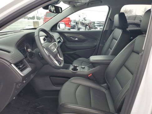 Used 2024 GMC Terrain SLT w/ LPO, Floor Liner Package image 5
