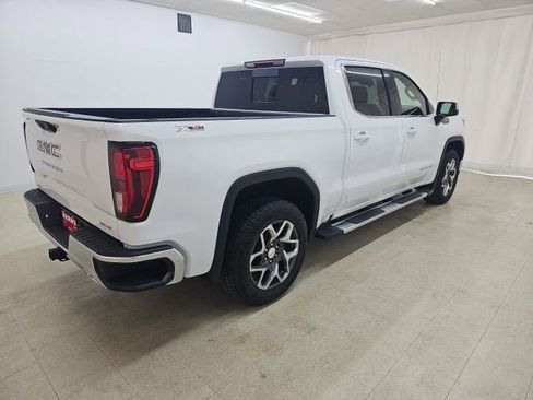 New 2026 GMC Sierra 1500 SLE AWD/4WD image 16