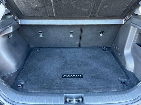 Used 2023 Hyundai Kona SEL image 11