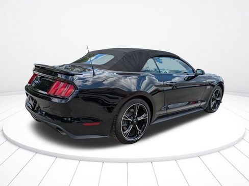 Used 2016 Ford Mustang GT Premium w/ Equipment Group 401A RWD image 4