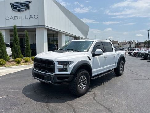 Used 2018 Ford F150 Raptor w/ Equipment Group 802A Luxury AWD/4WD image 2