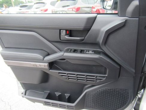 Used 2025 Toyota 4Runner TRD Off-Road AWD/4WD image 20