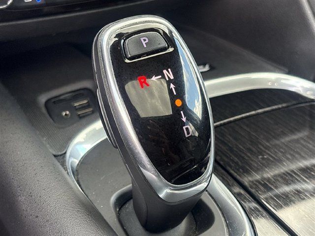 Used 2020 Buick Enclave Avenir w/ Avenir Technology Package AWD/4WD image 16