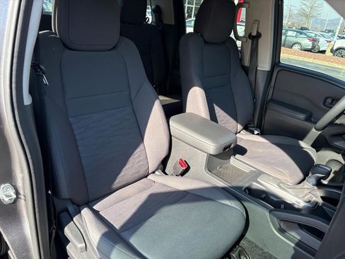 Certified 2022 Nissan Frontier S w/ Technology Package image 19