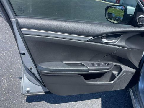 Used 2019 Honda Civic Sport image 18