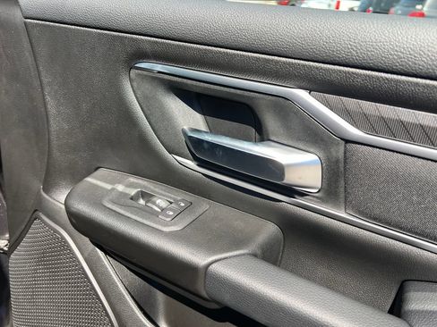 New 2026 RAM 1500 4x4 Crew Cab image 12