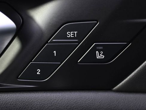 Used 2024 BMW X5 M60i w/ Climate Comfort Package image 25