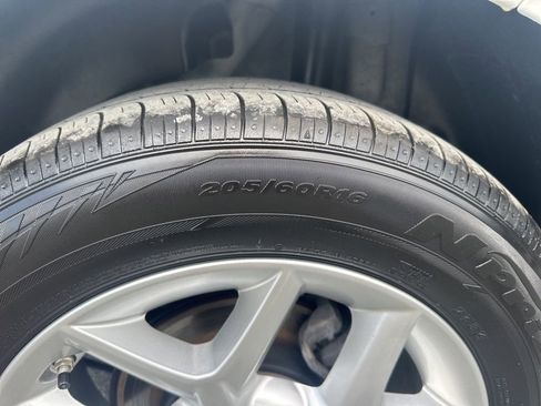 Used 2024 Kia Soul LX w/ Option Group 015 image 27