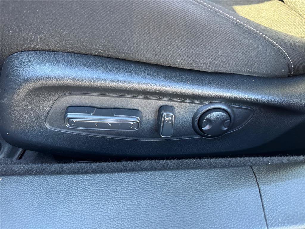 Used 2025 Honda Accord SE image 14