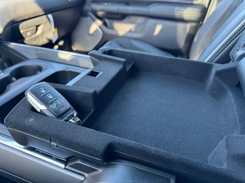 New 2026 RAM 1500 Laramie w/ Night Edition image 23