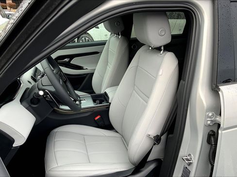 New 2026 Land Rover Range Rover Evoque S image 12