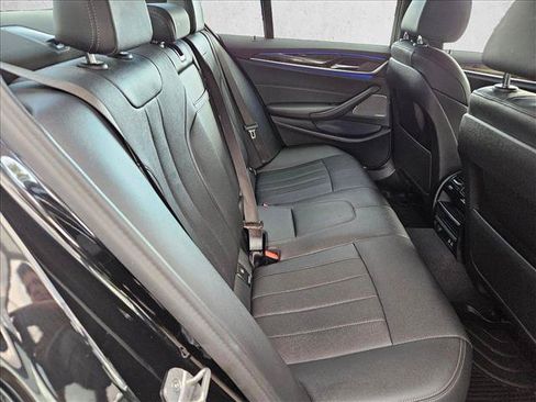 Used 2023 BMW 540i w/ Premium Package RWD image 16