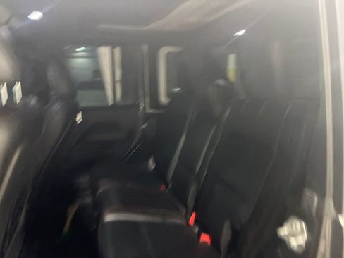 Used 2018 Jeep Wrangler Unlimited Rubicon w/ Steel Bumper Group AWD/4WD image 14