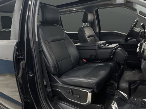 Used 2023 Ford F250 Lariat w/ Black Appearance Package image 35