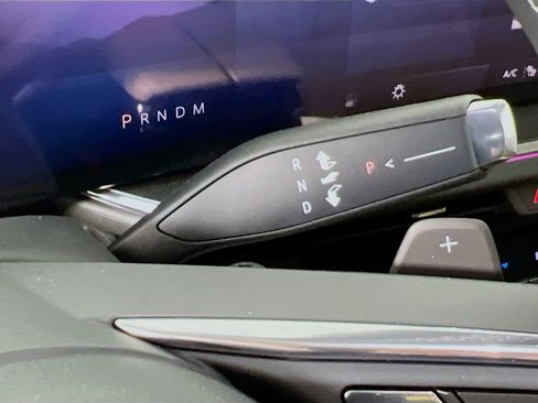 New 2025 Buick Envision Preferred image 15