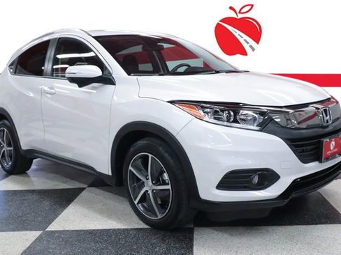 Used 2022 Honda HR-V EX image 1