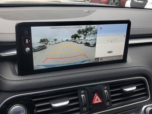 Used 2023 Genesis G70 2.0T image 31