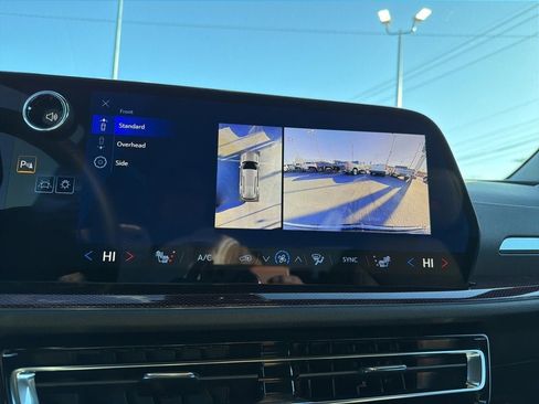 New 2026 Chevrolet Traverse Z71 w/ Enhanced Driving Package image 30