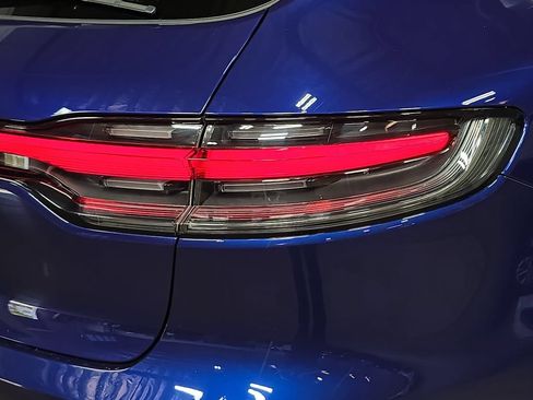 Certified 2024 Porsche Macan w/ Premium Plus Package AWD/4WD image 30