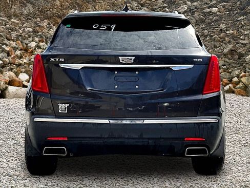 Used 2017 Cadillac XT5 Luxury w/ Driver Awareness Package AWD/4WD image 4