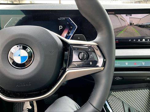 Used 2025 BMW X3 xDrive30i w/ Convenience Package image 21