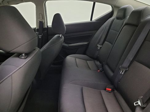 Used 2021 Nissan Altima 2.5 SV FWD image 18